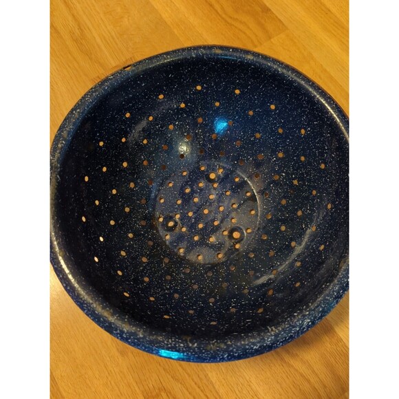 Enamelware Colander Strainer Blue Speckled Vintage 11.5" Round - Picture 2 of 11